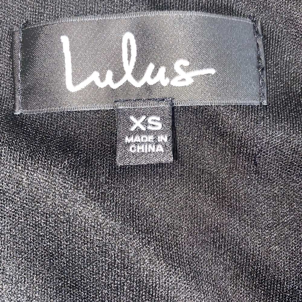 Lulu’s Black Lace Dress!